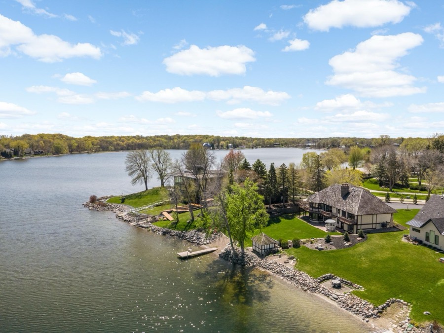 15283 Edgewater Circle NE, Prior Lake, MN photo 12