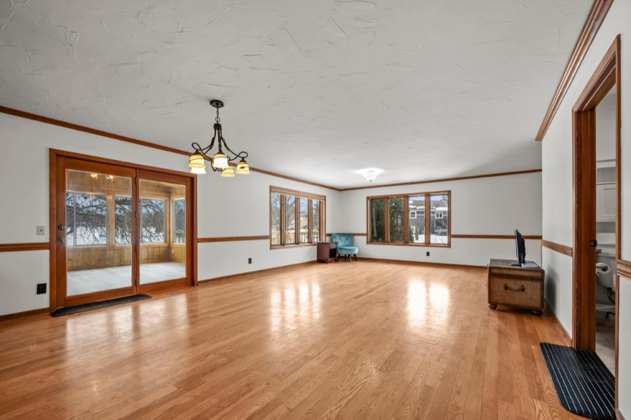 15541 Mitchell Circle SE, Prior Lake, MN photo 17