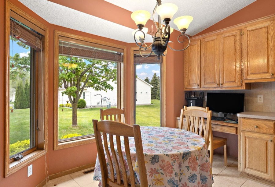 14943 Hillside Circle NW, Prior Lake, MN photo 11