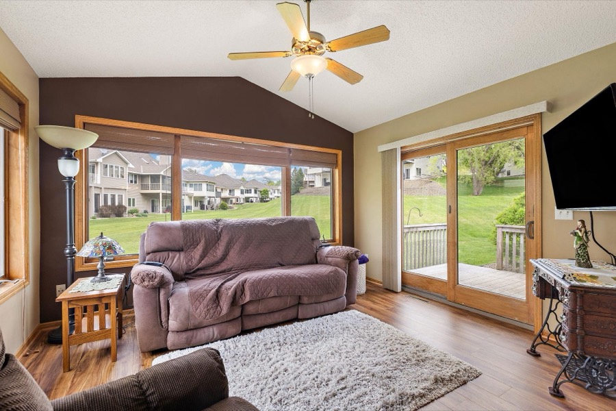 14943 Hillside Circle NW, Prior Lake, MN photo 15