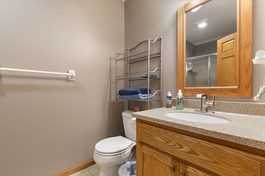 14943 Hillside Circle NW, Prior Lake, MN photo 16