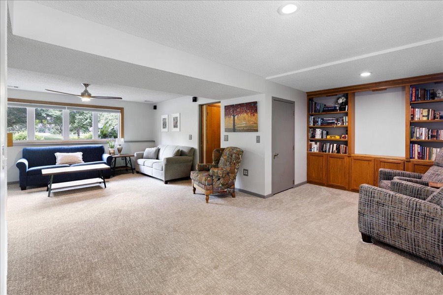 16585 Pebblebrook Court, Prior Lake, MN photo 32