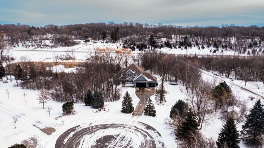 17635 Sunrise Court SW, Prior Lake, MN photo 2