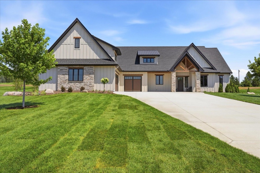 7982 Eldorado Road, Prior Lake, MN photo 2