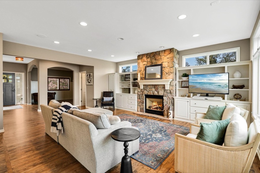 3374 Sycamore Trail SW, Prior Lake, MN photo 17