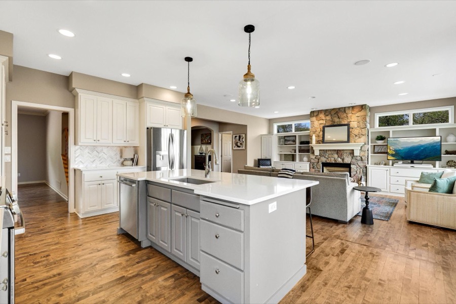 3374 Sycamore Trail SW, Prior Lake, MN photo 21