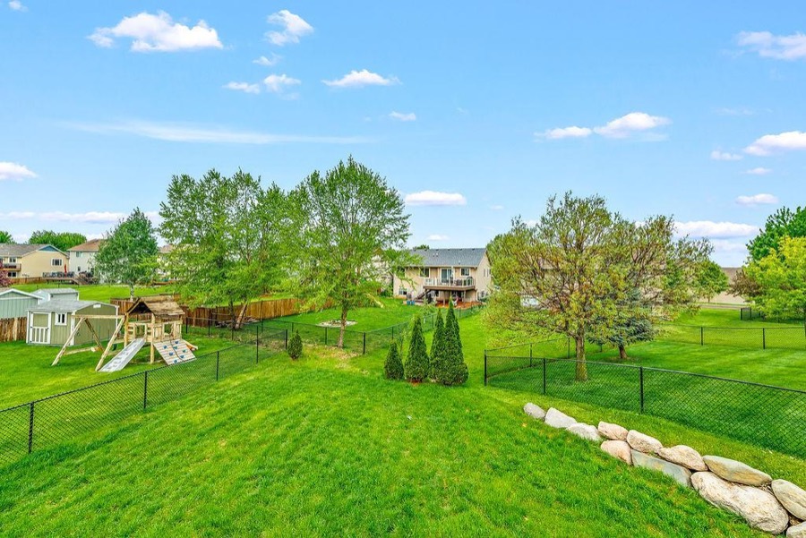 16268 Tahinka Court NW, Prior Lake, MN photo 43