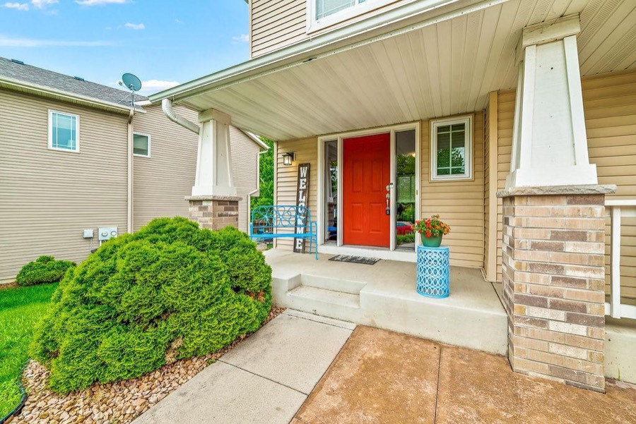 16268 Tahinka Court NW, Prior Lake, MN photo 6