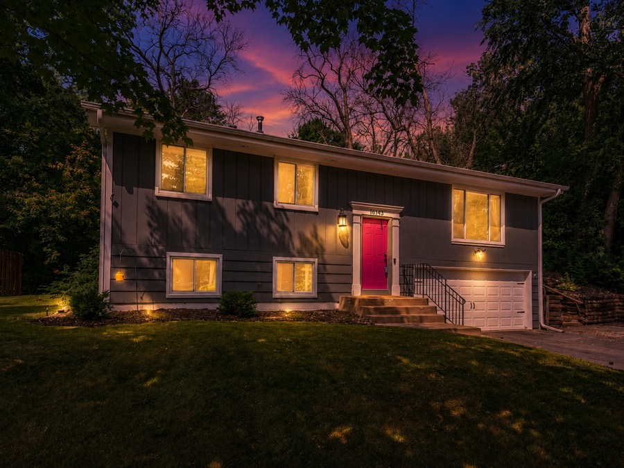 16043 Cambridge Circle SE, Prior Lake, MN photo 1