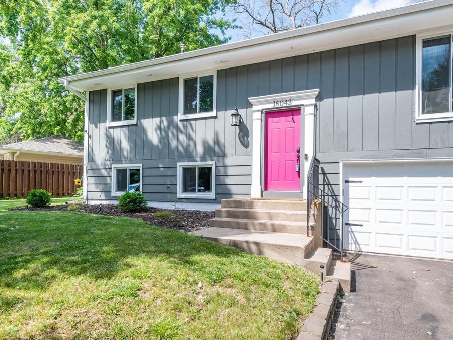 16043 Cambridge Circle SE, Prior Lake, MN photo 9
