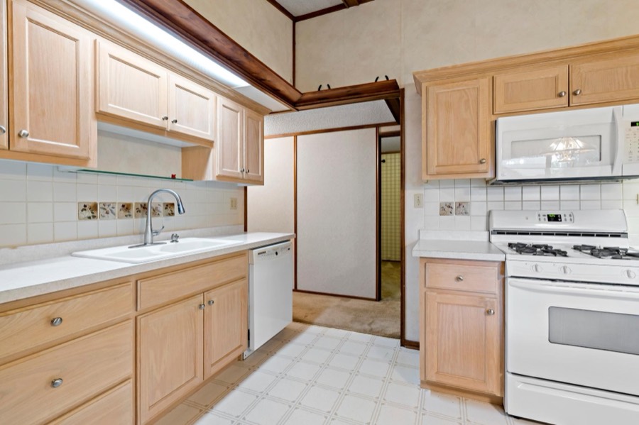 14873 Pixie Point Circle SE, Prior Lake, MN photo 11