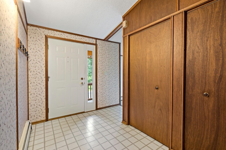 14873 Pixie Point Circle SE, Prior Lake, MN photo 4