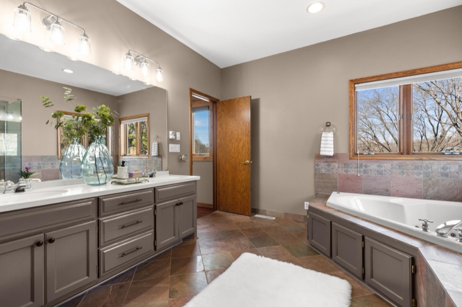15438 Forsythe Road SE, Prior Lake, MN photo 18