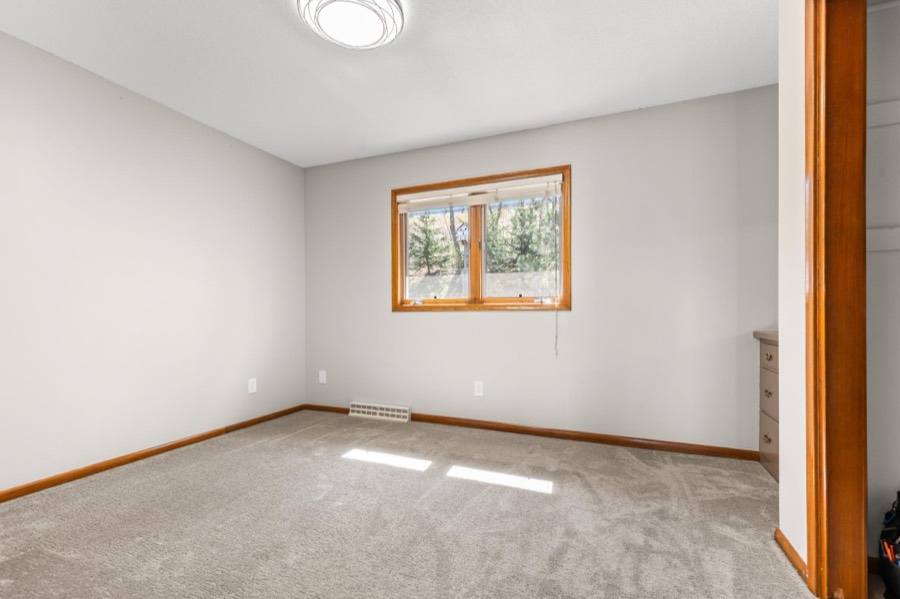 15438 Forsythe Road SE, Prior Lake, MN photo 33