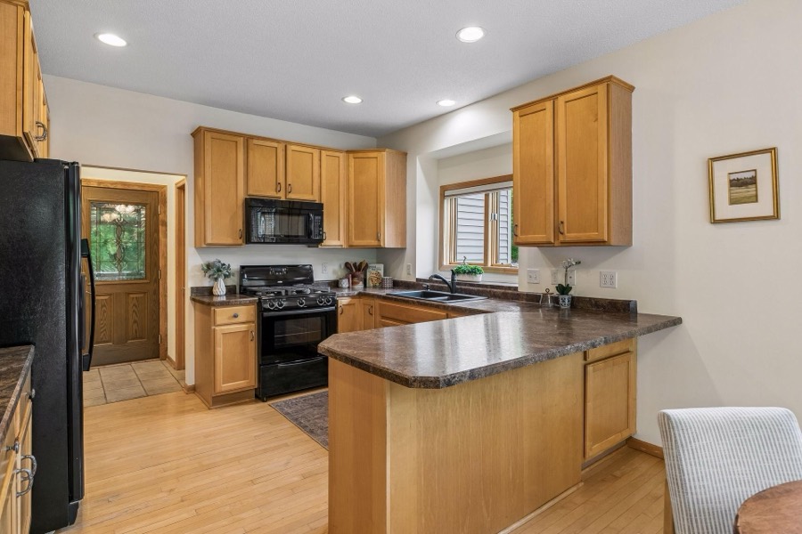14314 Robin Road NE, Prior Lake, MN photo 10