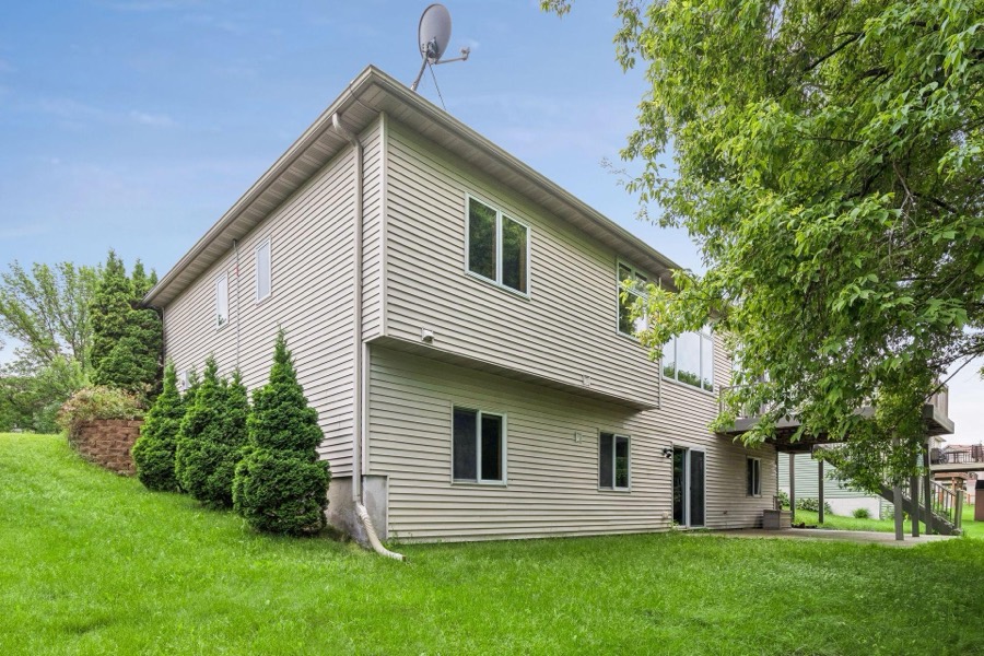 14314 Robin Road NE, Prior Lake, MN photo 40