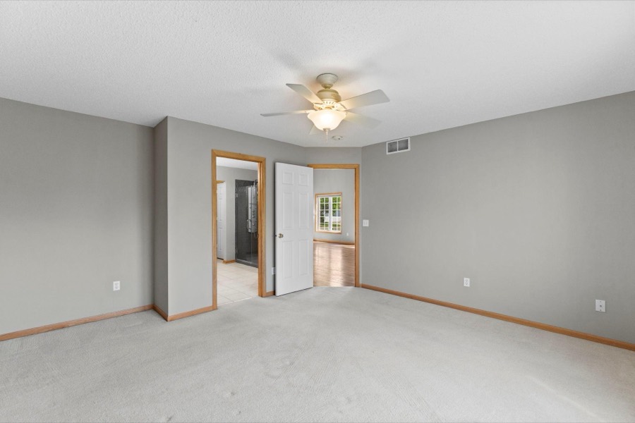 5208 Deerfield Lane SE, Prior Lake, MN photo 13