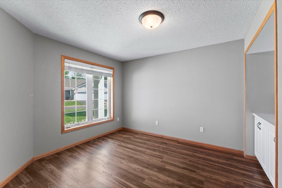 5208 Deerfield Lane SE, Prior Lake, MN photo 16
