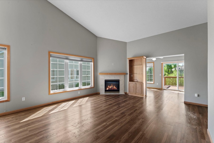 5208 Deerfield Lane SE, Prior Lake, MN photo 3