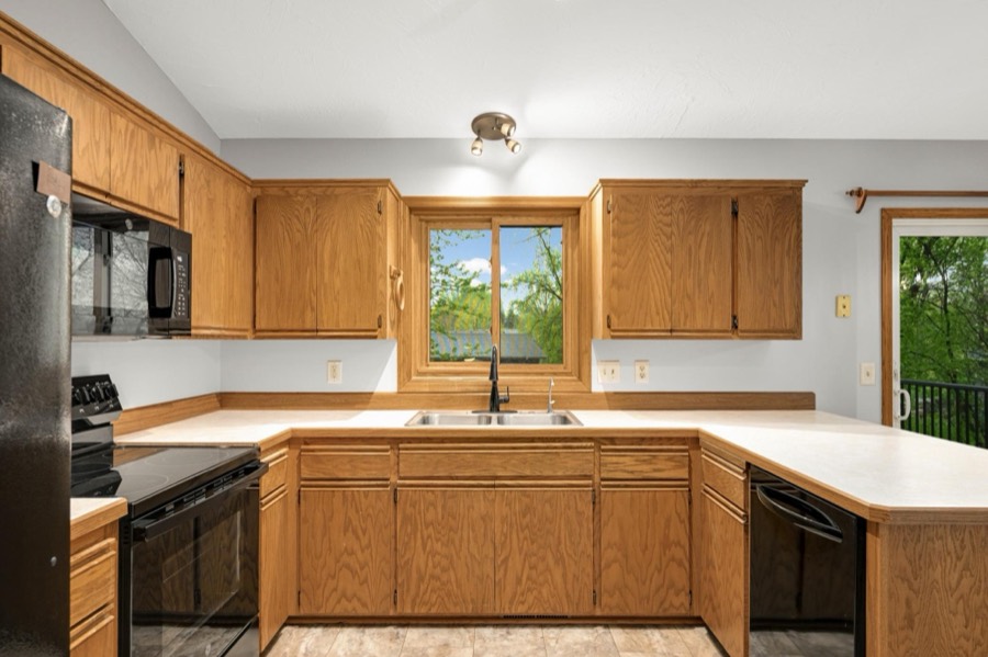 16690 Willow Lane SW, Prior Lake, MN photo 11