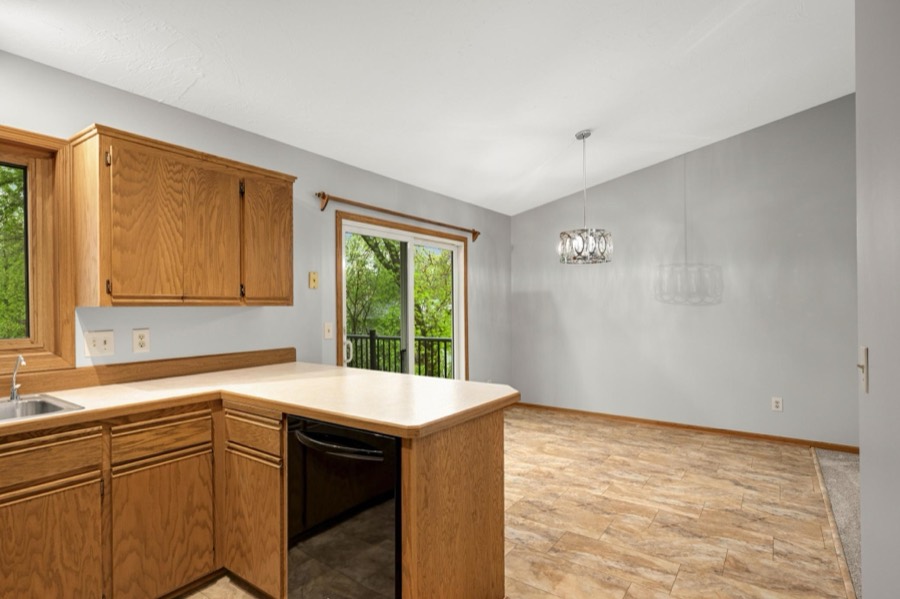 16690 Willow Lane SW, Prior Lake, MN photo 12