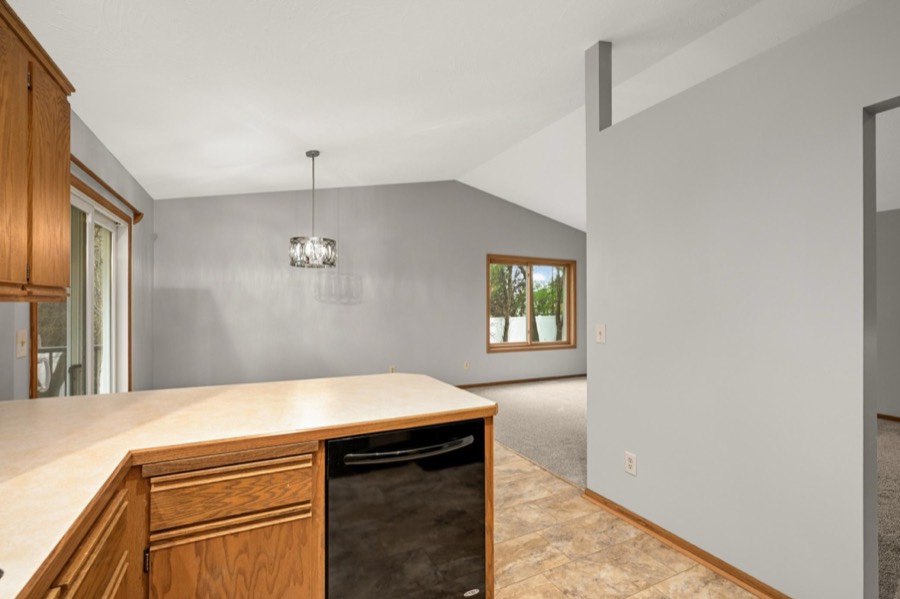 16690 Willow Lane SW, Prior Lake, MN photo 13