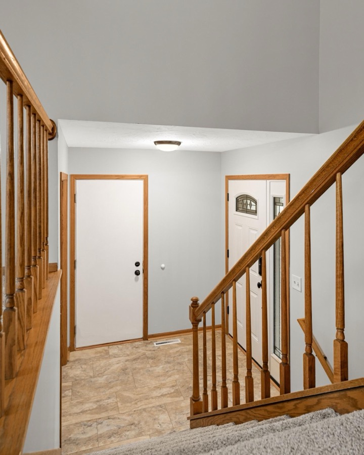 16690 Willow Lane SW, Prior Lake, MN photo 5