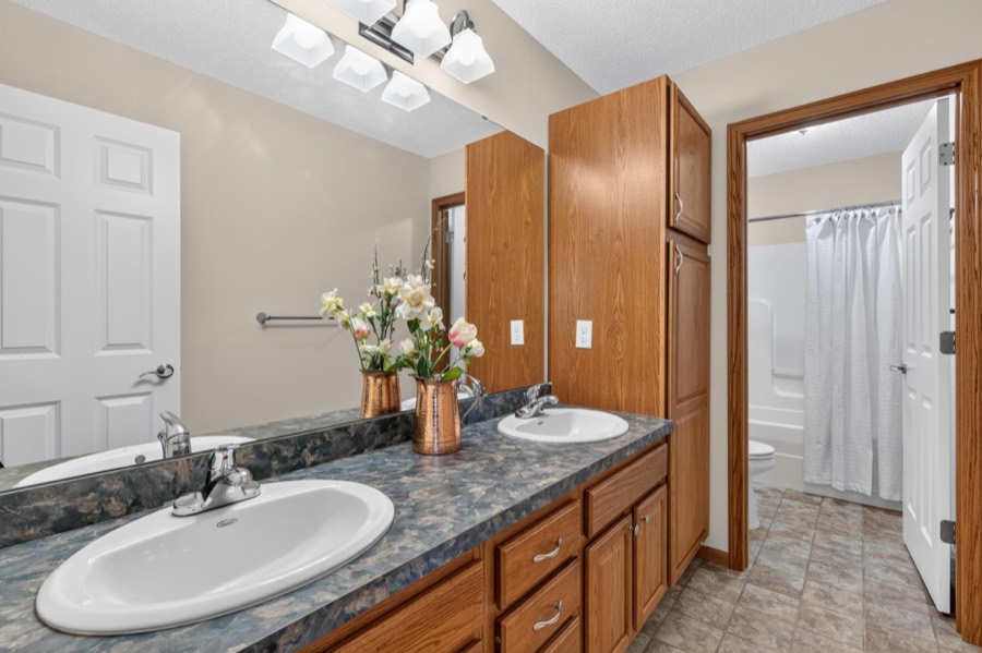 14401 Enclave Court NW, Prior Lake, MN photo 29