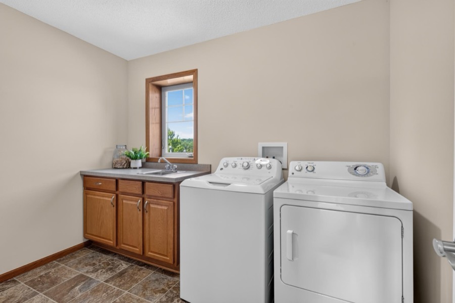 14401 Enclave Court NW, Prior Lake, MN photo 31