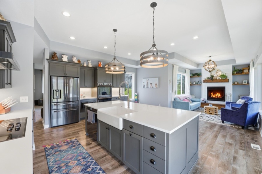 5737 Raven Point Road, Prior Lake, MN photo 1