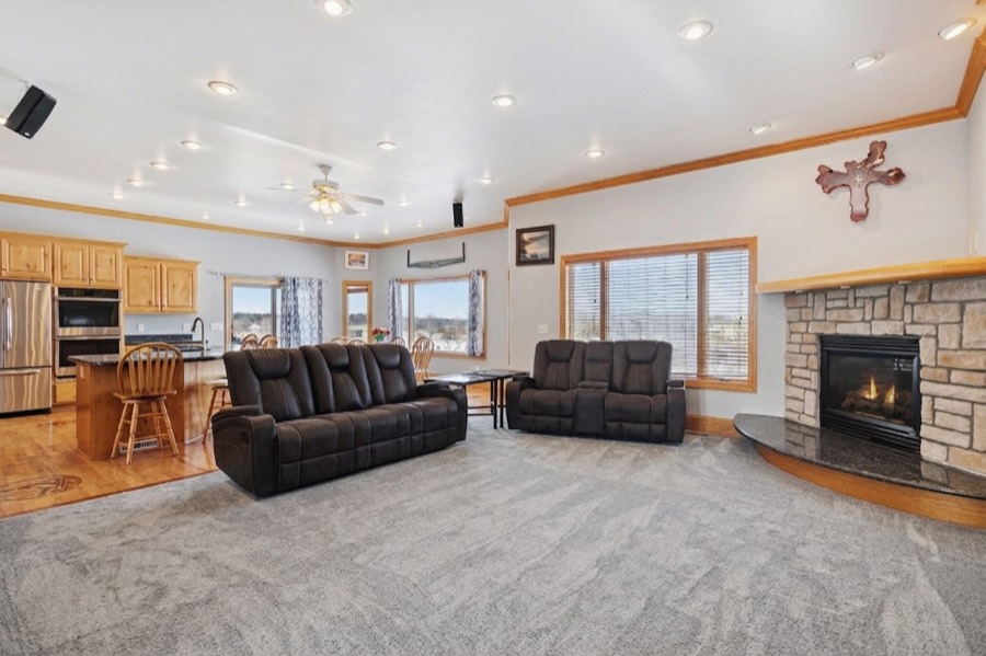 20951 Prairie Hills Lane, Prior Lake, MN photo 15