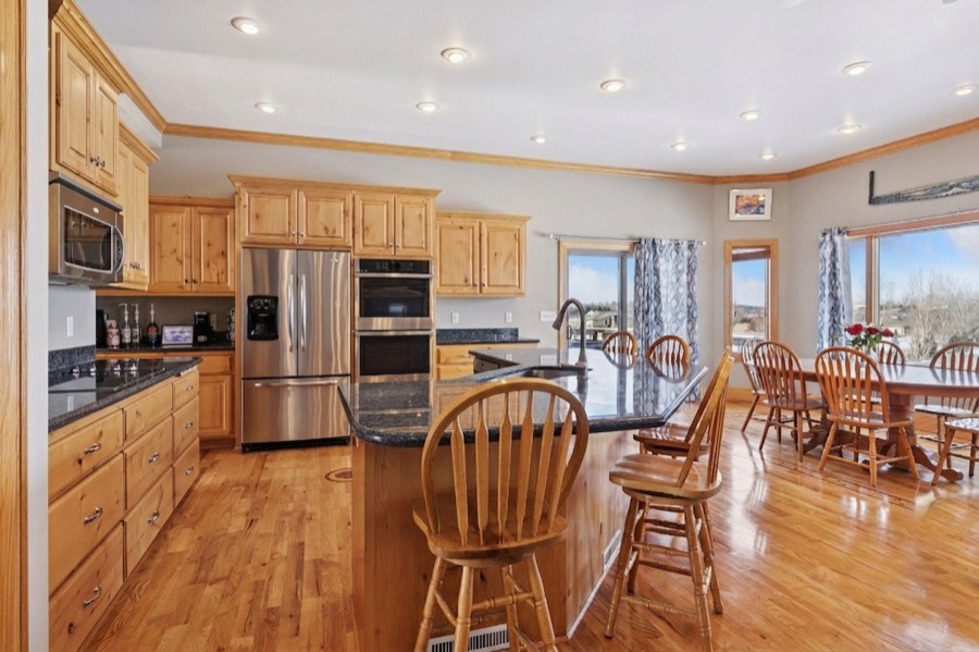 20951 Prairie Hills Lane, Prior Lake, MN photo 16