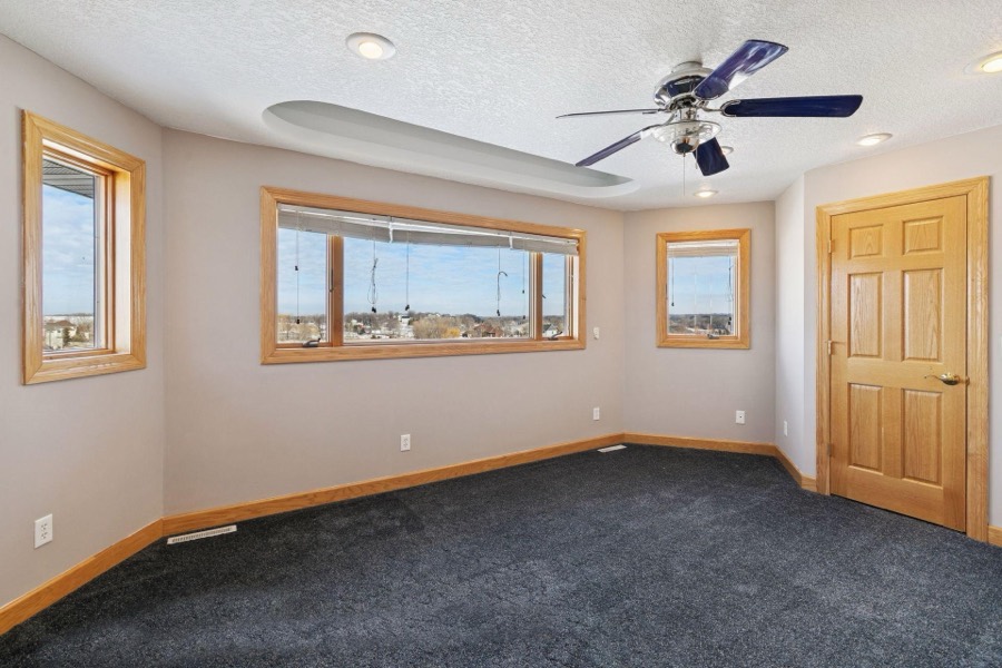 20951 Prairie Hills Lane, Prior Lake, MN photo 24
