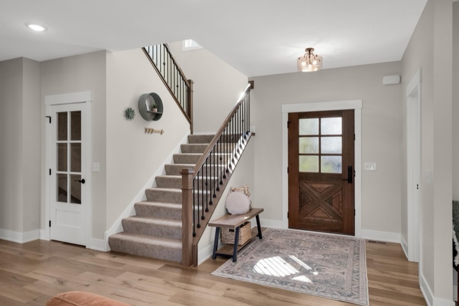 20583 Nevada Avenue, Prior Lake, MN photo 3
