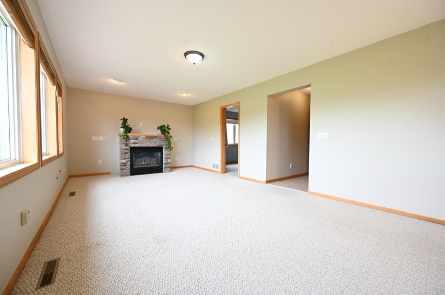 20247 Lake Ridge Drive, Prior Lake, MN photo 14