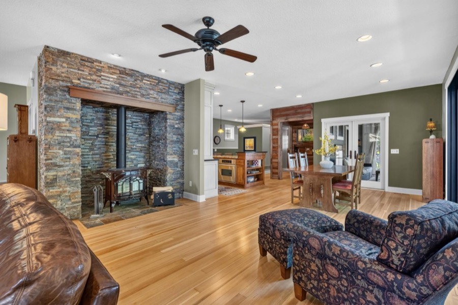 5488 Fairlawn Shores Trail SE, Prior Lake, MN photo 15