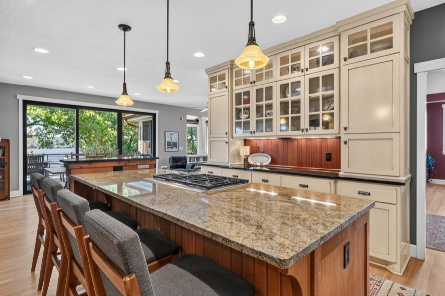 5488 Fairlawn Shores Trail SE, Prior Lake, MN photo 22