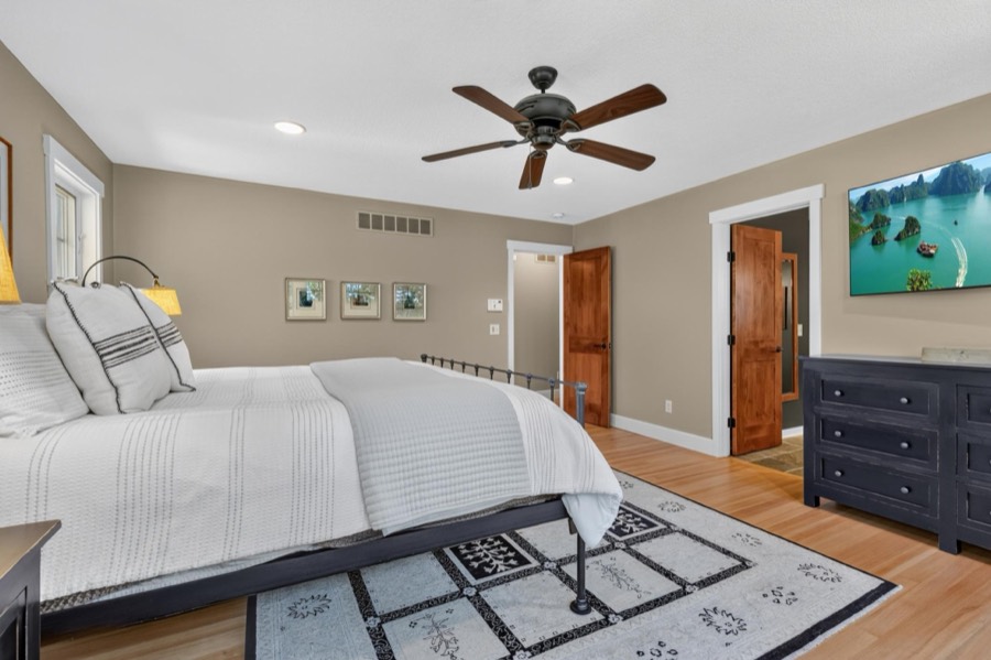 5488 Fairlawn Shores Trail SE, Prior Lake, MN photo 40