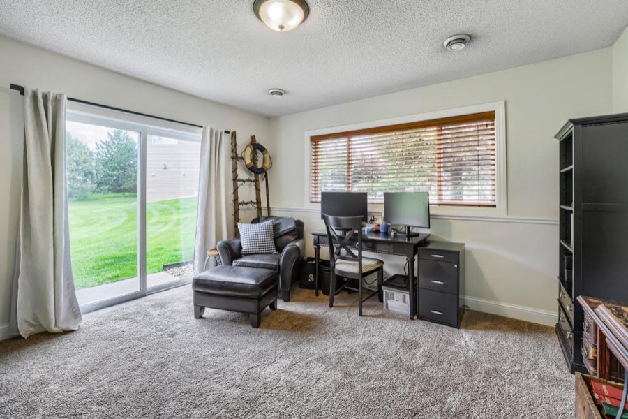 14340 Waterfall Court NW, Prior Lake, MN photo 17
