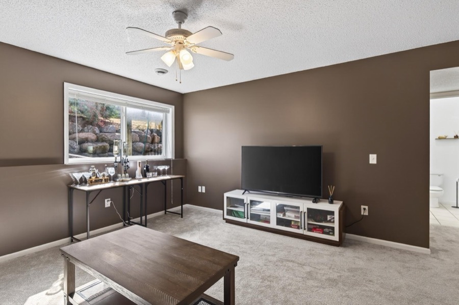 4905 Bluff Heights Trail SE, Prior Lake, MN photo 33