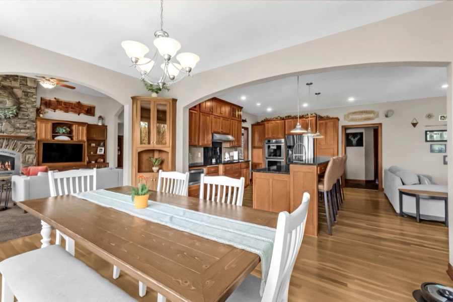 19700 Oak Grove Avenue, Prior Lake, MN photo 9