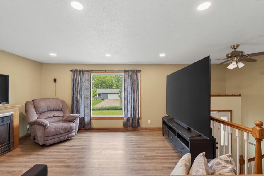 14200 Timothy Avenue NE, Prior Lake, MN photo 5