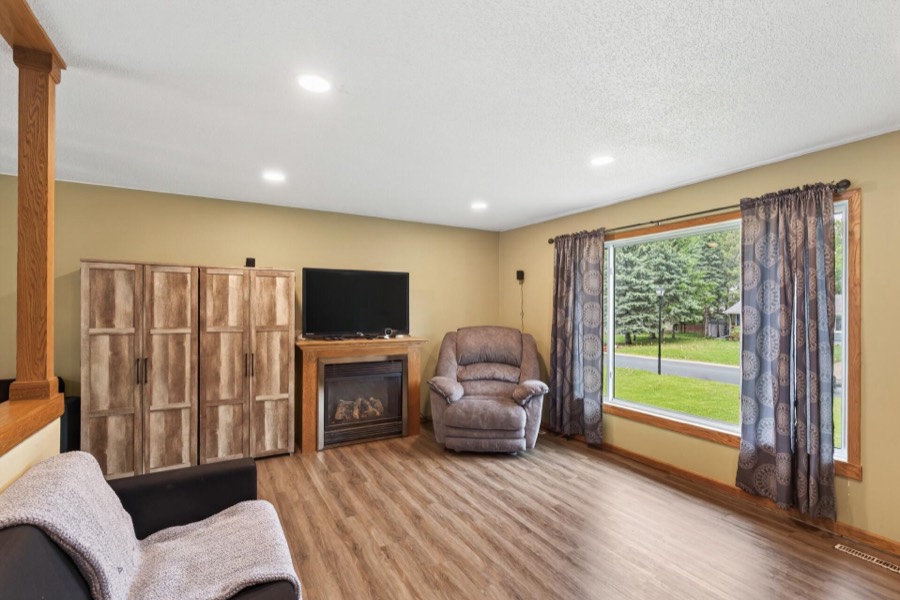 14200 Timothy Avenue NE, Prior Lake, MN photo 8