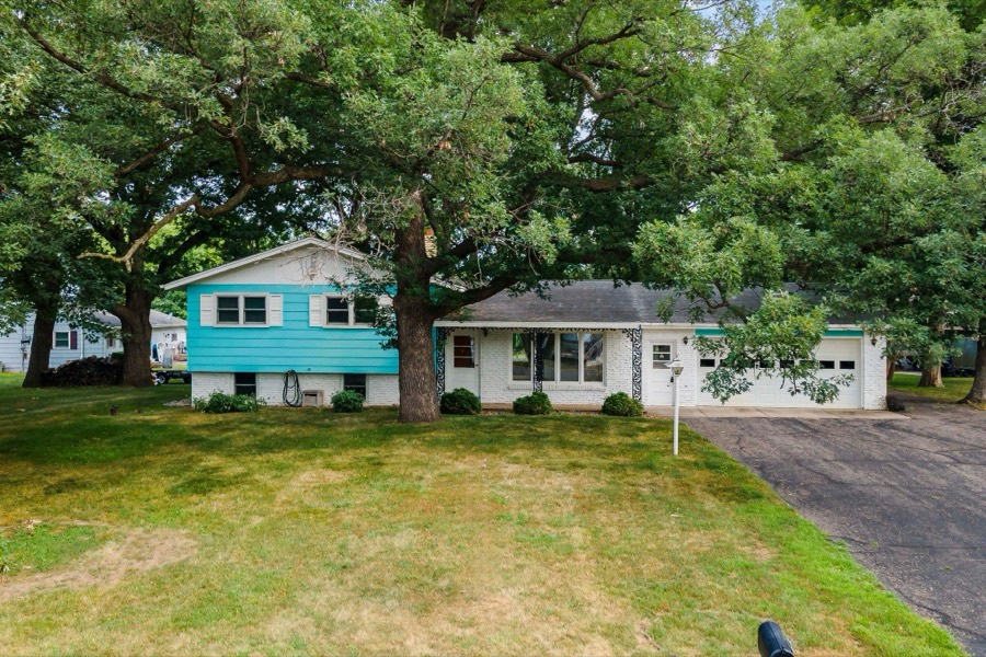5338 Lemley Circle SE, Prior Lake, MN photo 3