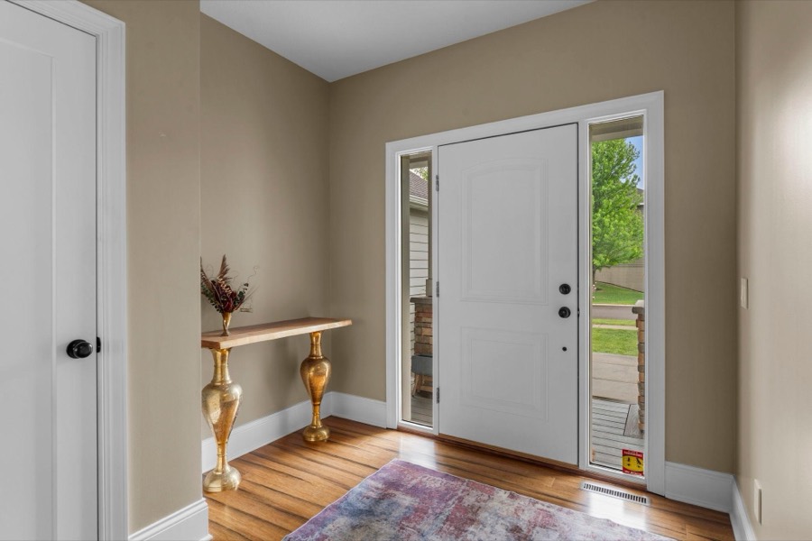3810 Wilds Ridge NW, Prior Lake, MN photo 5