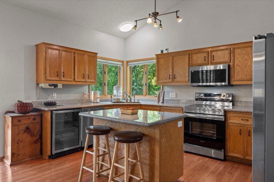 14194 Hidden View Road NE, Prior Lake, MN photo 13