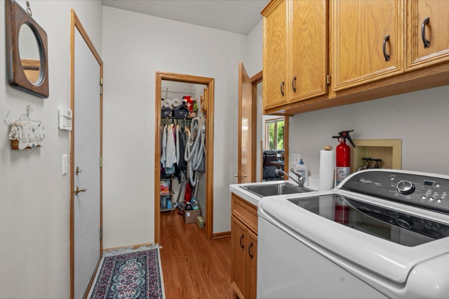 14194 Hidden View Road NE, Prior Lake, MN photo 37