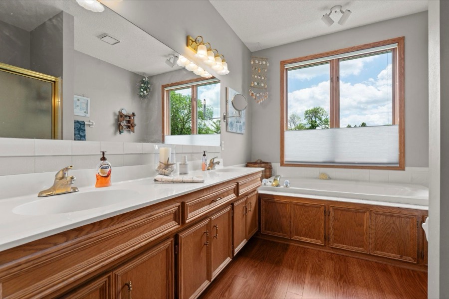 14194 Hidden View Road NE, Prior Lake, MN photo 44