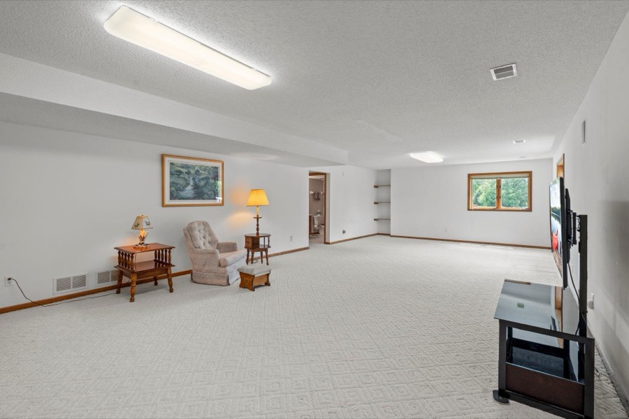 14194 Hidden View Road NE, Prior Lake, MN photo 53
