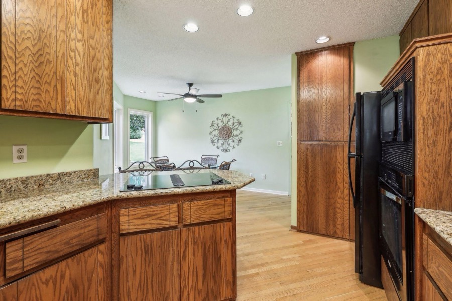 6520 Harbor Place NE, Prior Lake, MN photo 28